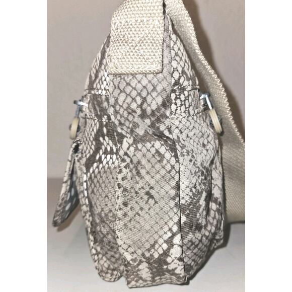 NWT! KIPLING Nylon Crossbody Handbag Snake Pattern 12x8x2.5 - Picture 6 of 11